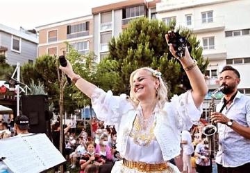 Ayvalık'ta Bahar Coşkusu: Teferiç Şenlikleri Başlıyor