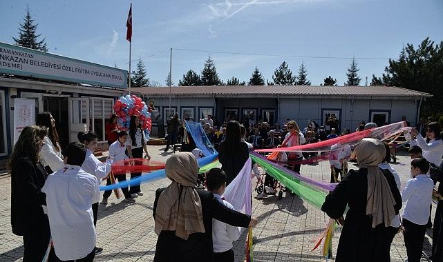 Otizm Farkındalık Ayı'na Renkli Etkinlik