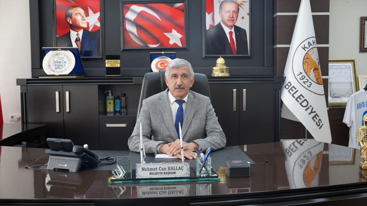 Başkan Hallaç’tan 29 Ekim Cumhuriyet Bayramı mesajı Başkan Hallaç’tan 29 Ekim Cumhuriyet Bayramı mesajı