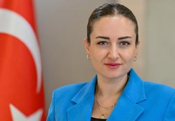 Antalya Büyükşehir Belediye Başkan Vekili Büşra Özdemir'in Öğretmenler Günü Mesajı