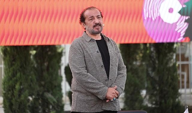 Alaçatı Ot Festivali'nde yoğun cumartesi: Söyleşiler, gastronomi ve büyük ilgi