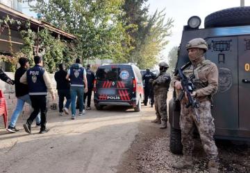 Adıyaman merkezli silah kaçakçılığı operasyonunda 34 kişi yakalandı - Videolu Haber