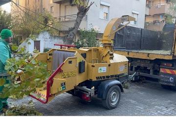 Dal Öğütme Makinesi Hizmet Vermeye Başladı