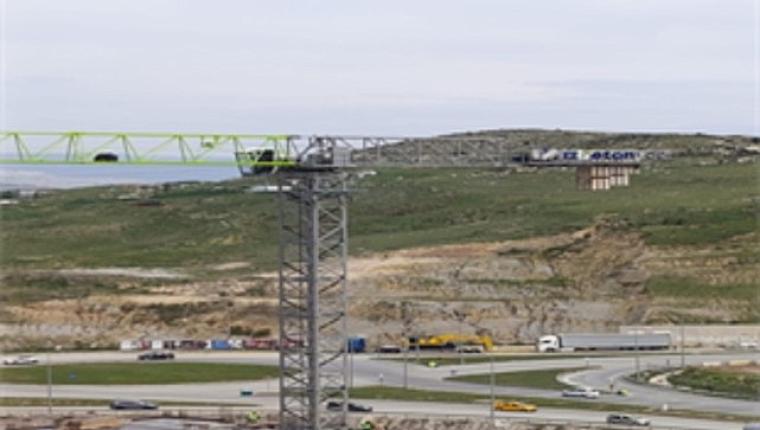 “Uzundere'de çalışmalar hızla sürüyor"