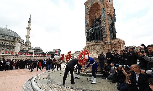 Taksim'de Cumhuriyet'in 102. Yıl Kutlaması