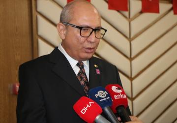 Ferit Binzet: ‘Cumhuriyet’in coşkusuyla yaralarımızı sarmaya çalışıyoruz’ - Videolu Haber