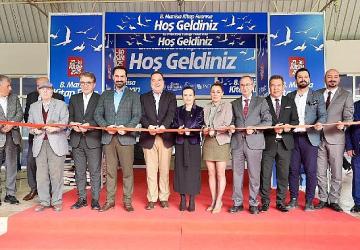 Kitap Fuarı, Kapılarını Kitapseverlere Açtı