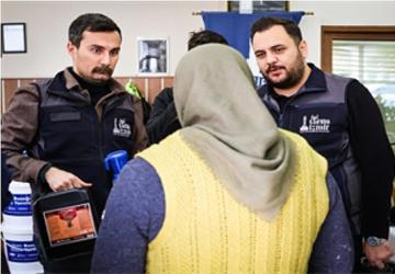 Çiftçiye buzağı kiti ve dezenfektan desteği