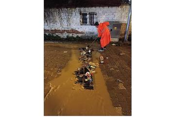 Edremit Belediyesi Yağışlara Karşı Görevde