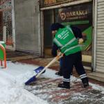 Kahta Belediyesi karla mücadele çalışmalarını sürdürüyor