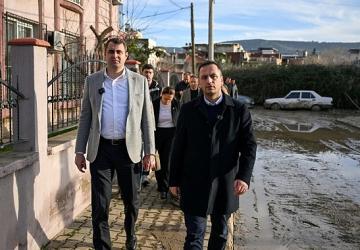 Eşki ve Güç selden etkilenen mahallelerde incelemelerde bulundu