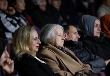 Kartepe'de Tiyatro Şöleni