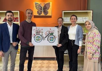 Elektronik atıklardan sanata çevreci dönüşüm