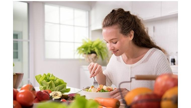 Prof. Dr. Nurhan Ünüsan'dan Kış Yorgunluğuna Karşı Altın Değerinde Beslenme Önerileri