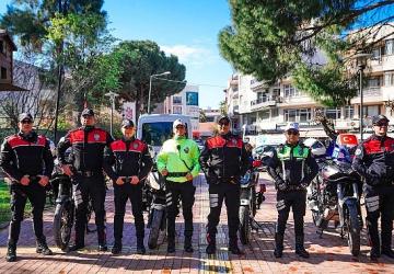 Seferihisar'da Türk Polis Teşkilatı'nın 181'inci kuruluş yıl dönümü ve Polis Haftası, düzenlenen törenlerle kutlandı