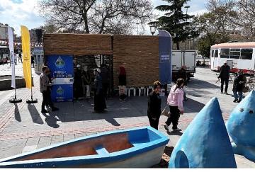 KOSKİ Tarım Haftası'nda Açtığı Stantta Su Tasarrufu Bilgilendirmesi Yapıyor