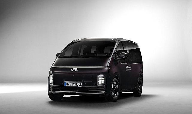 Hyundai'den Brüksel'de STARIA Elektrik ve IONIQ 3 Şovu