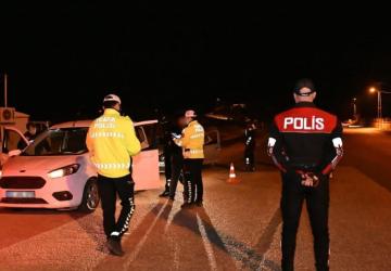 Adıyaman’da aranan 55 kişi yakalandı, uyuşturucu operasyonunda 4 kişi tutuklandı