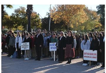 Öğretmenler Günü Aliağa'da Kutlandı