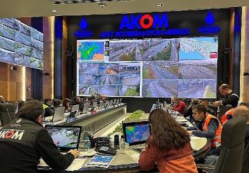 AKOM'dan sağanak yağış uyarısı: İBB ekipleri teyakkuzda