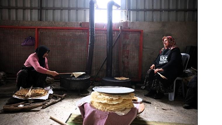 Eseler Köyü'nde Kaz Bayramı öncesi imece bereketi