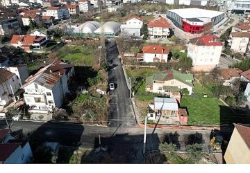 Gölcük'te 150 cadde ve sokakta hummalı çalışma