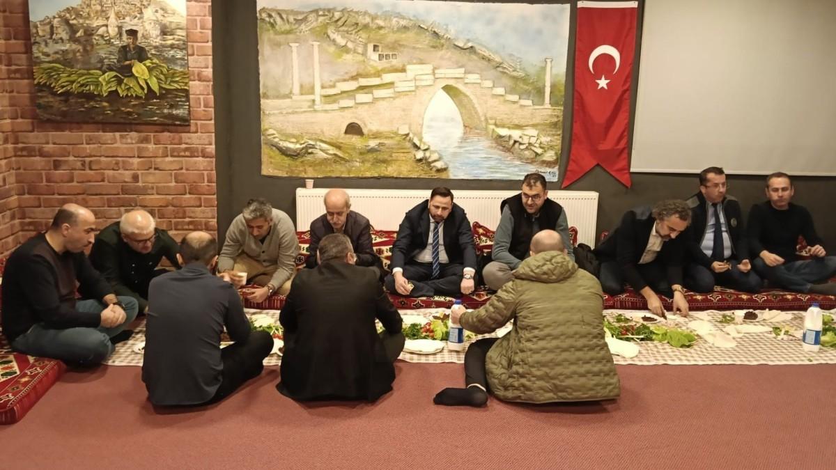 Ankara’da Adıyamanlı sağlık çalışanları çiğ köfte etkinliğinde buluştu
