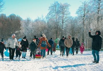 Kuzuyayla'da kar keyfi kış masalına dönüştü