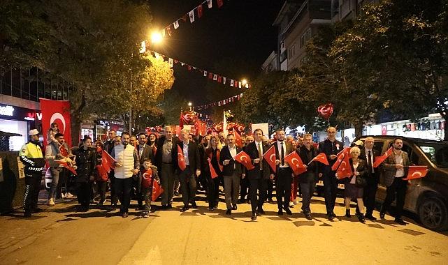 İnegöl'de Cumhuriyet Coşkusu Meydanlara Taştı