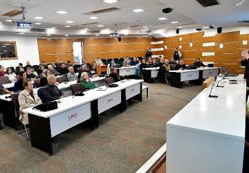 Bornova'da toprağın geleceği konuşuldu