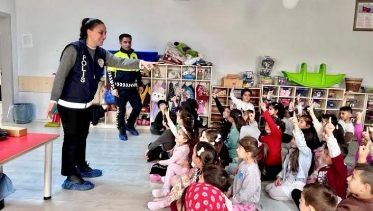 Kahta’da miniklere güvenlik ve trafik bilinci eğitimi