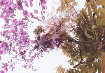 Sølve Sundsbø'nun Çektiği Elements Başlıklı 2026 Pirelli Takvimi, Prag'da Tanıtıldı