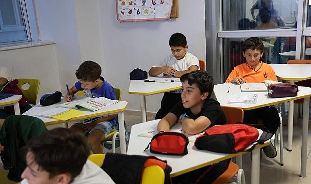 Kartepe Genç Akademi'de Eğitimler Başladı
