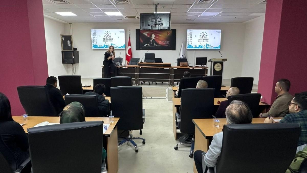 Adıyaman Belediyesi personeline iş hukuku kapsamında hizmet içi eğitimi verildi