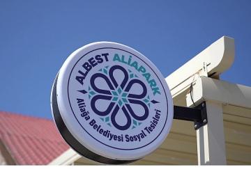 Aliapark Atla Terapi ve Hipoterapi Merkezi Yeni Yüzüyle Hizmete Açıldı