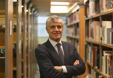 Toplumlar da çaresizliği öğreniyor!