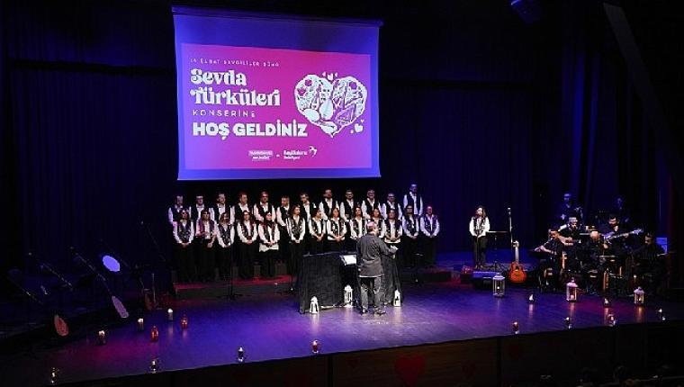 14 Şubat'ta Beylikdüzü'nde sevgi hakimdi