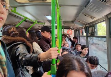 Adıyaman’da Kolej Hattı’nda yoğunluk tepkisi: Vatandaşlar sefer artışı talep ediyor