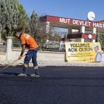 Mut Yolları Büyükşehir İle Daha Konforlu ve Güvenli Hale Geliyor