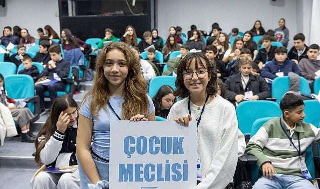 Konak'ın Çocuk Meclisi'nde seçim heyecanı