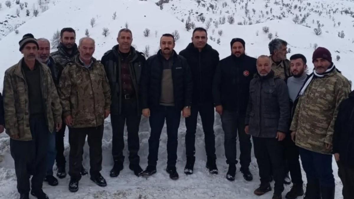 Çelikhan’da köy yolları açılıyor: Kaymakam Pelvan çalışmaları yerinde inceledi