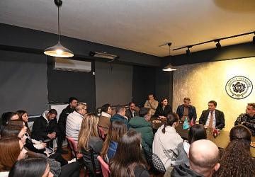 Başkan Aydın'dan Gençlere Güçlü Destek