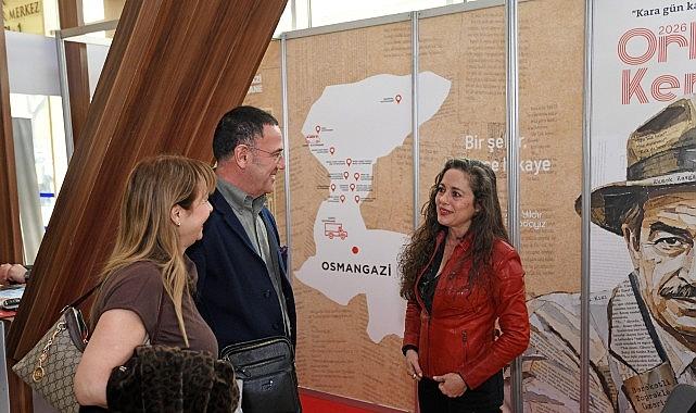 Nilüfer Açıkalın Osmangazi'de Okurlarıyla Buluştu