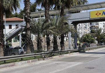 Muratpaşa'da kritik hatta vana yenileme çalışması tamamlandı