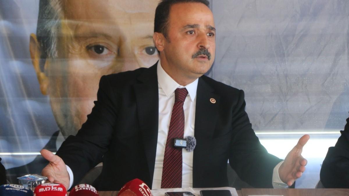 Milletvekili Naci Şanlıtürk’ten ‘Terörsüz Türkiye’ mesajı: ‘Anayasamızın ilk dört maddesinden taviz vermeyiz’ Milletvekili Naci Şanlıtürk’ten ‘Terörsüz Türkiye’ mesajı: ‘Anayasamızın ilk dört maddesinden taviz vermeyiz’