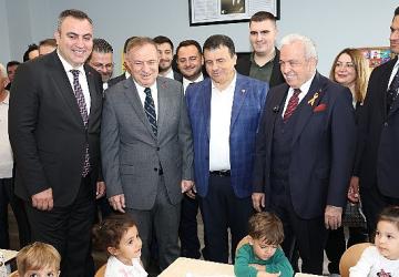 Nilüfer Belediyesi'nin dördüncü kreşi Kerem Özdilek Kreş ve Gündüz Bakımevi açıldı