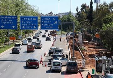 Büyükşehir Belediyesi şehir trafiğini rahatlatıyor