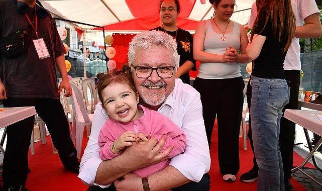 Lüleburgaz 35'inci Uluslararası 23 Nisan Çocuk Şenliği başladı