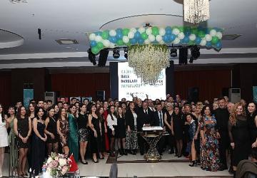 Nilüfer Halk Dansları Topluluğu'ndan 25'inci yıla özel kutlama