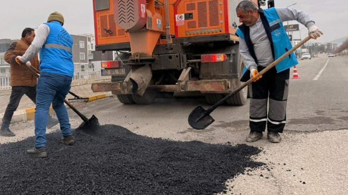 Adıyaman’da yol bakım çalışmaları devam ediyor - Videolu Haber